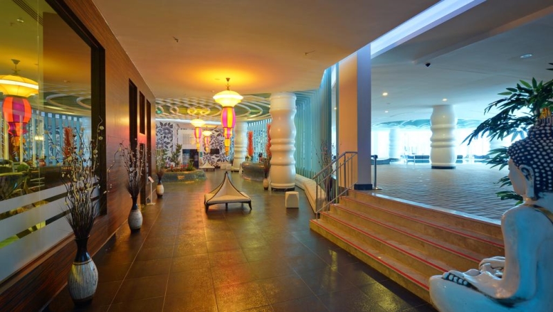 Vikingen Infinity Resort & Spa