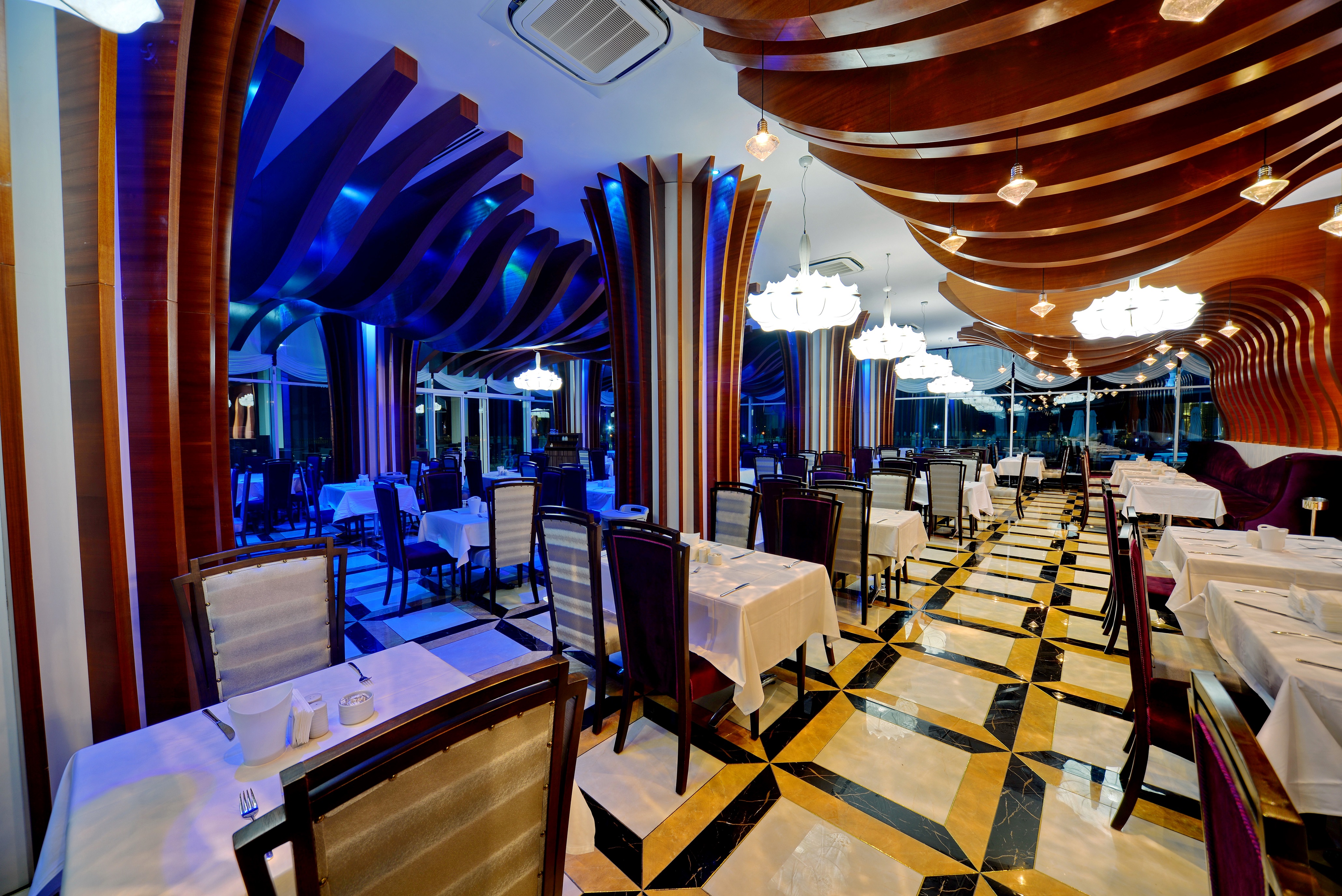 Vikingen Infinity Resort & Spa
