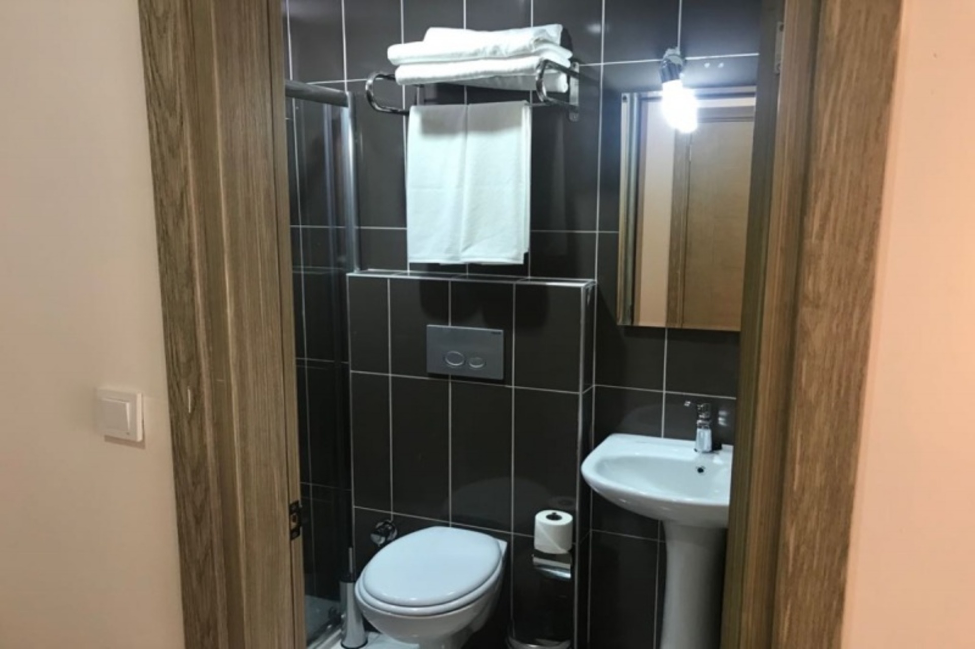 Arsi Hotel
