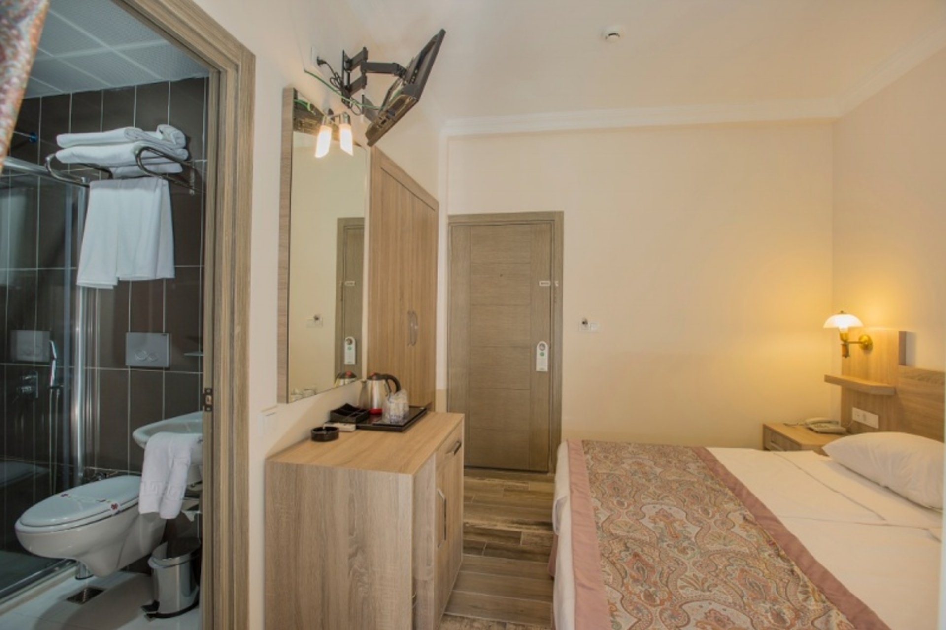 Arsi Hotel