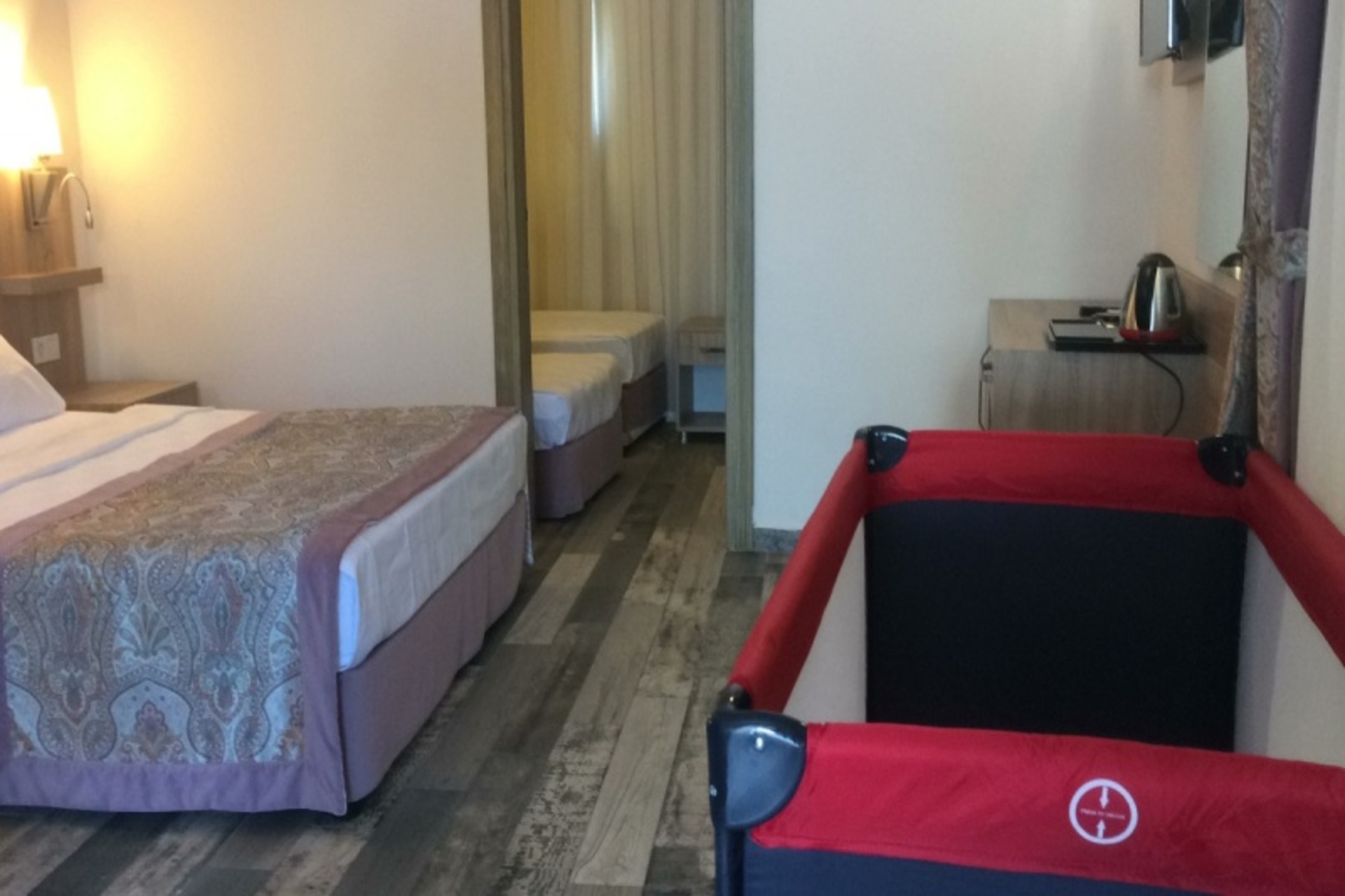 Arsi Hotel