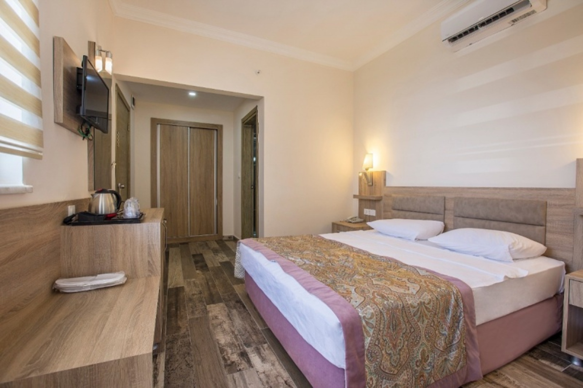 Arsi Hotel