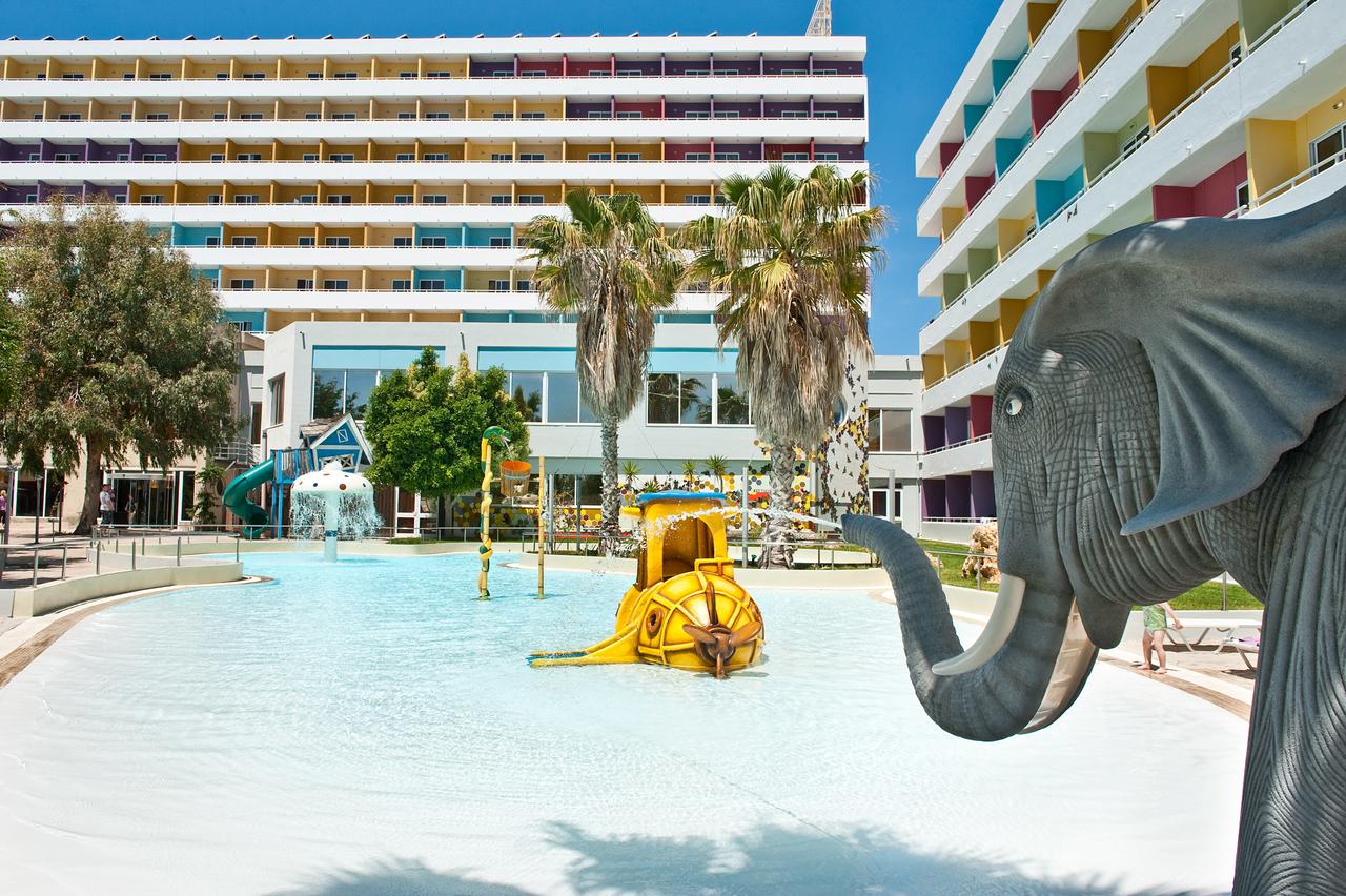 Esperides Beach