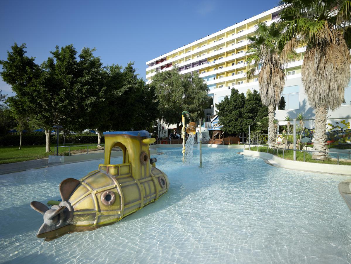 Esperides Beach