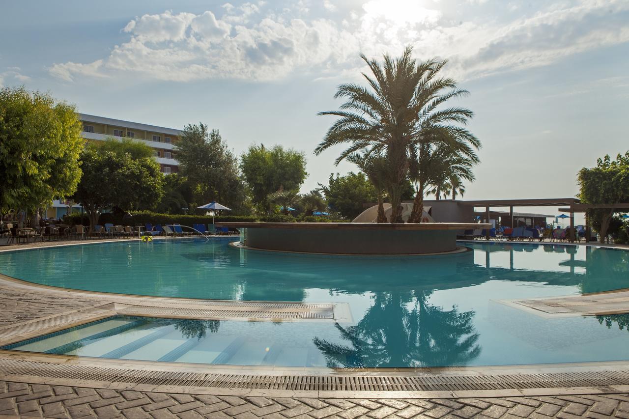 Esperides Beach