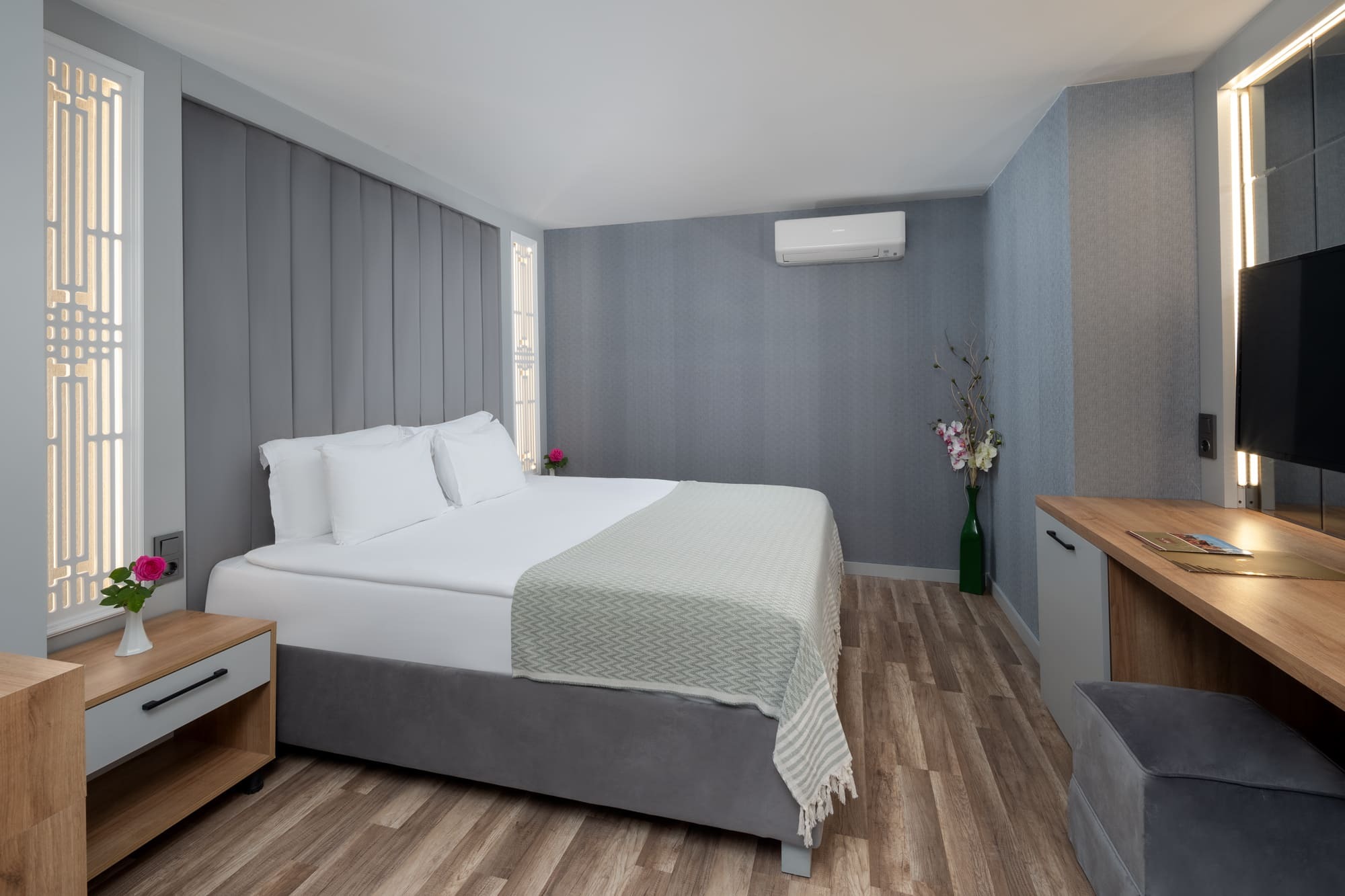 Siam Elegance Hotels And Spa