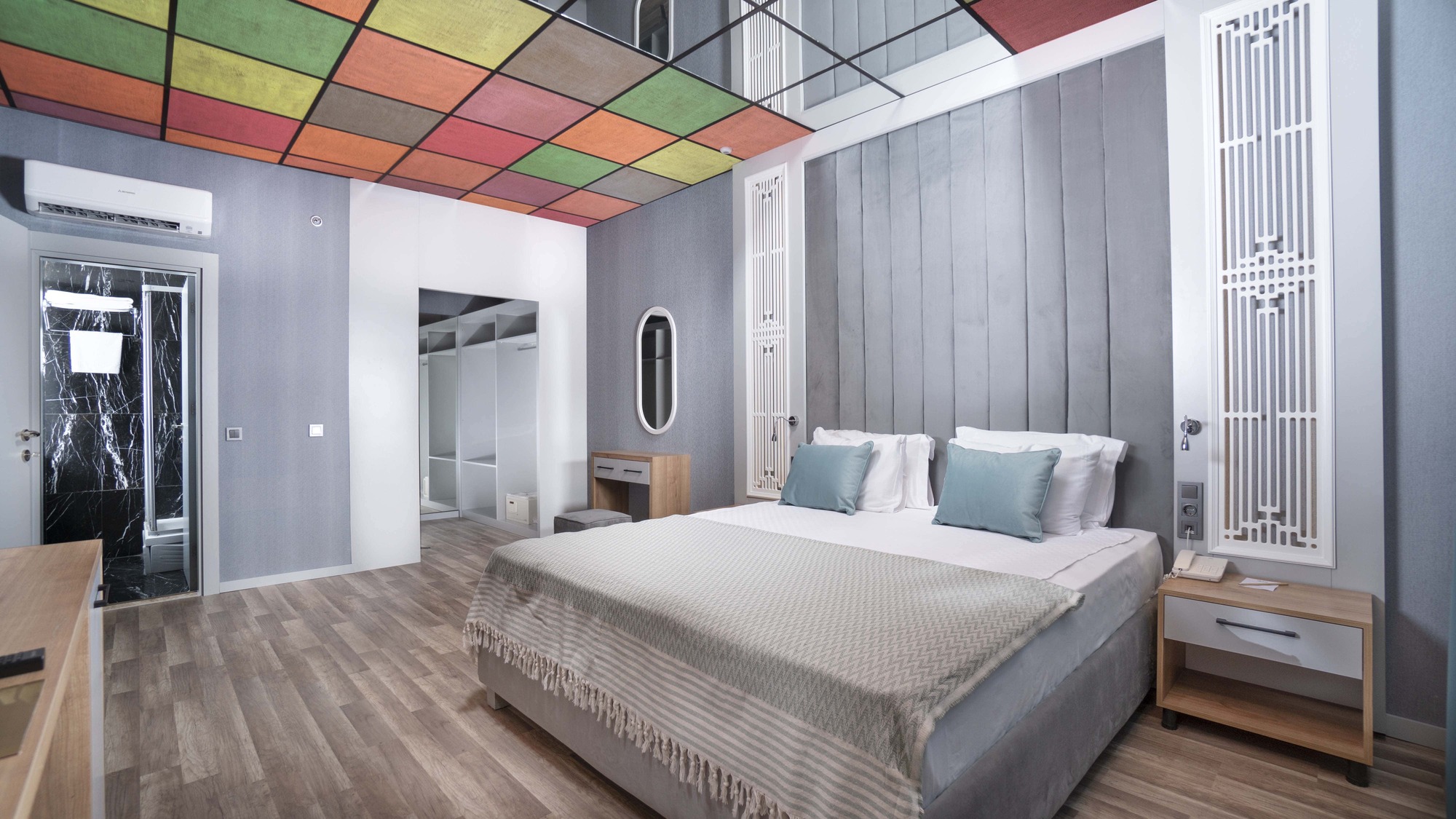 Siam Elegance Hotels And Spa