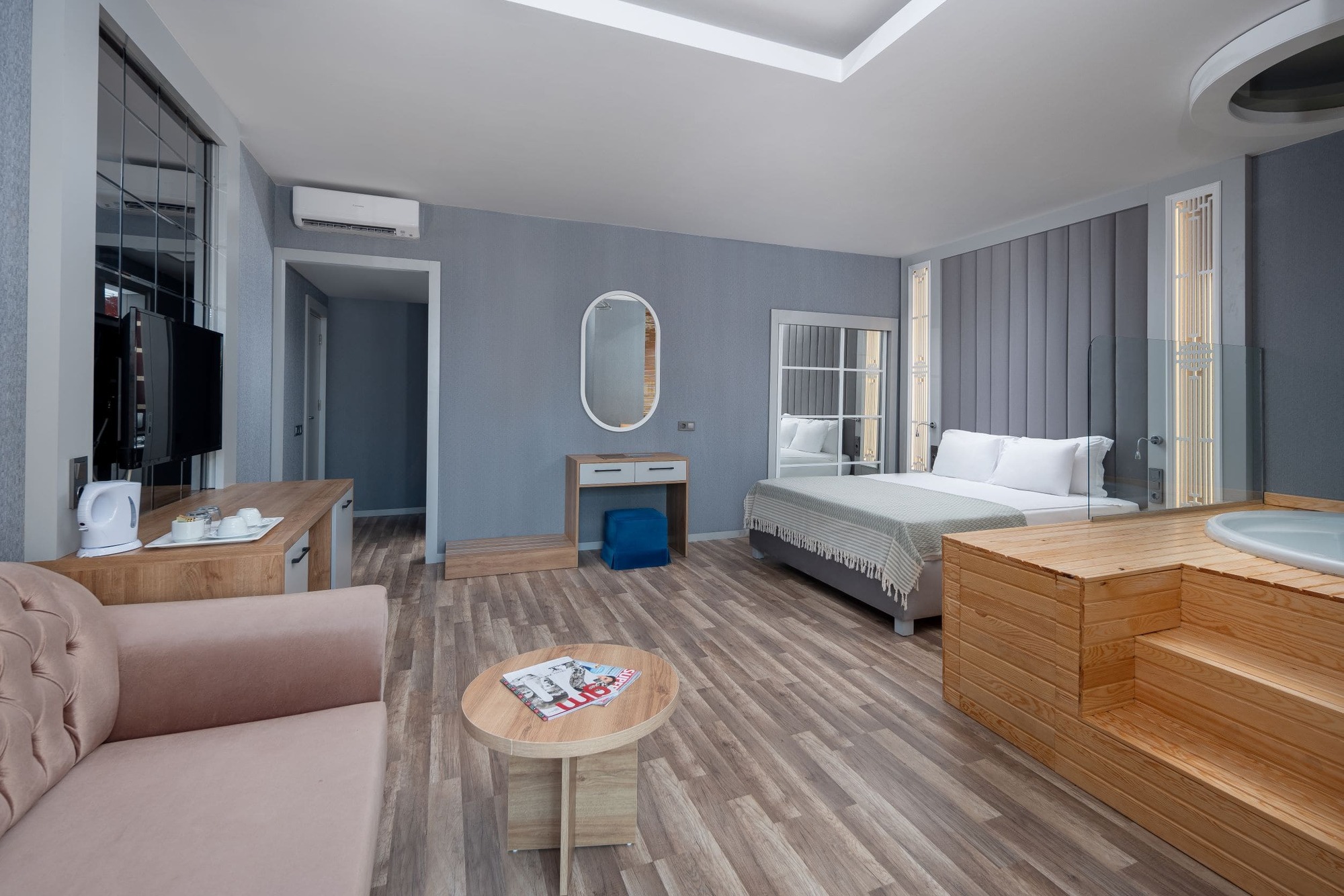 Siam Elegance Hotels And Spa
