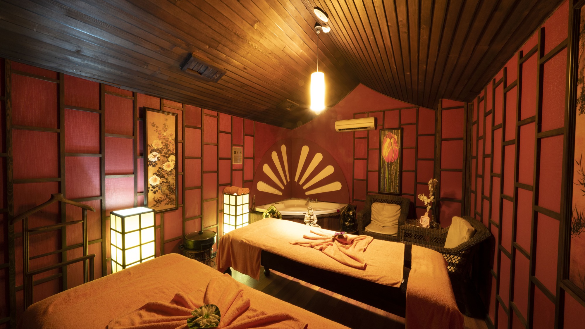 Siam Elegance Hotels And Spa