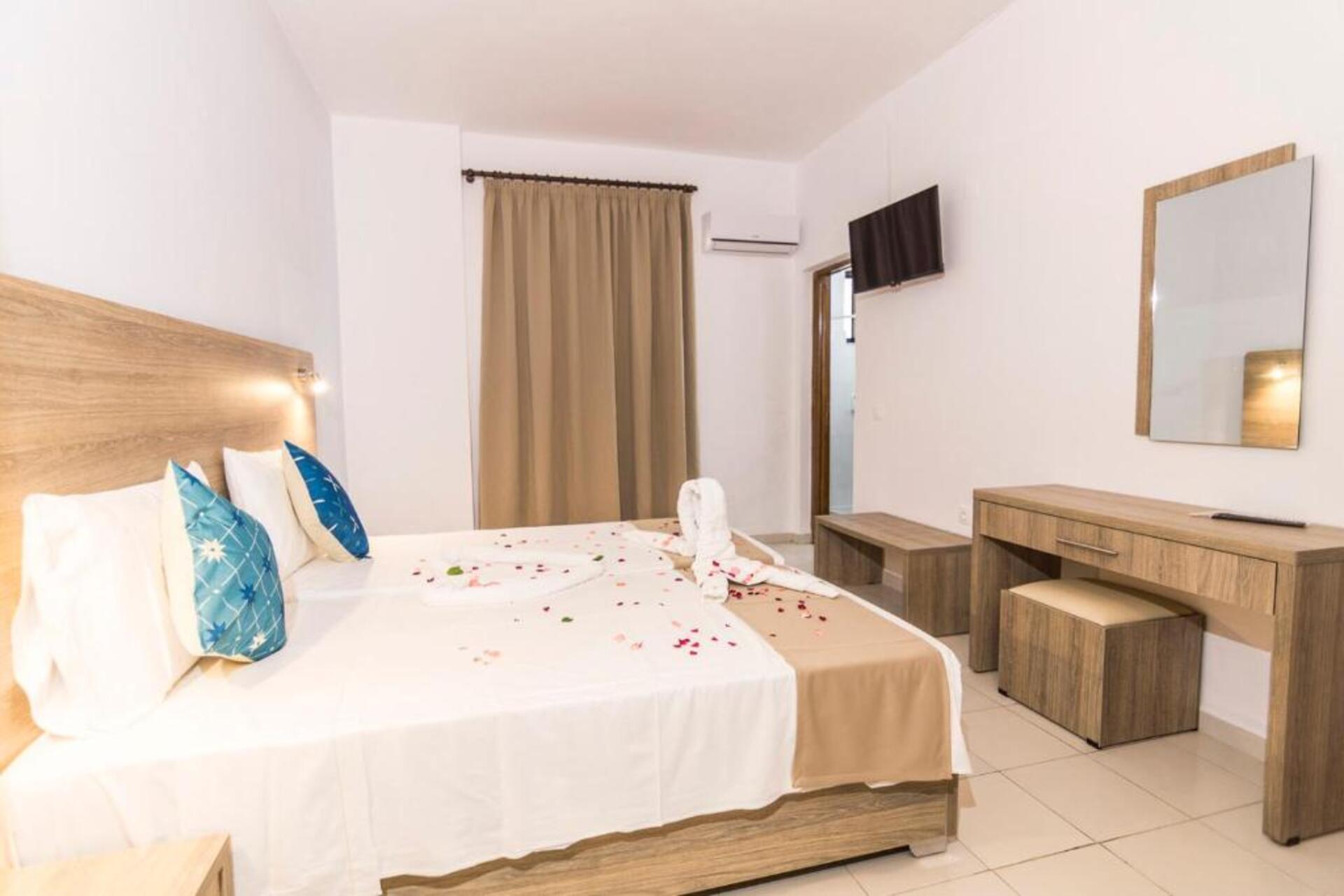 Tivoli Hotel & Apartments