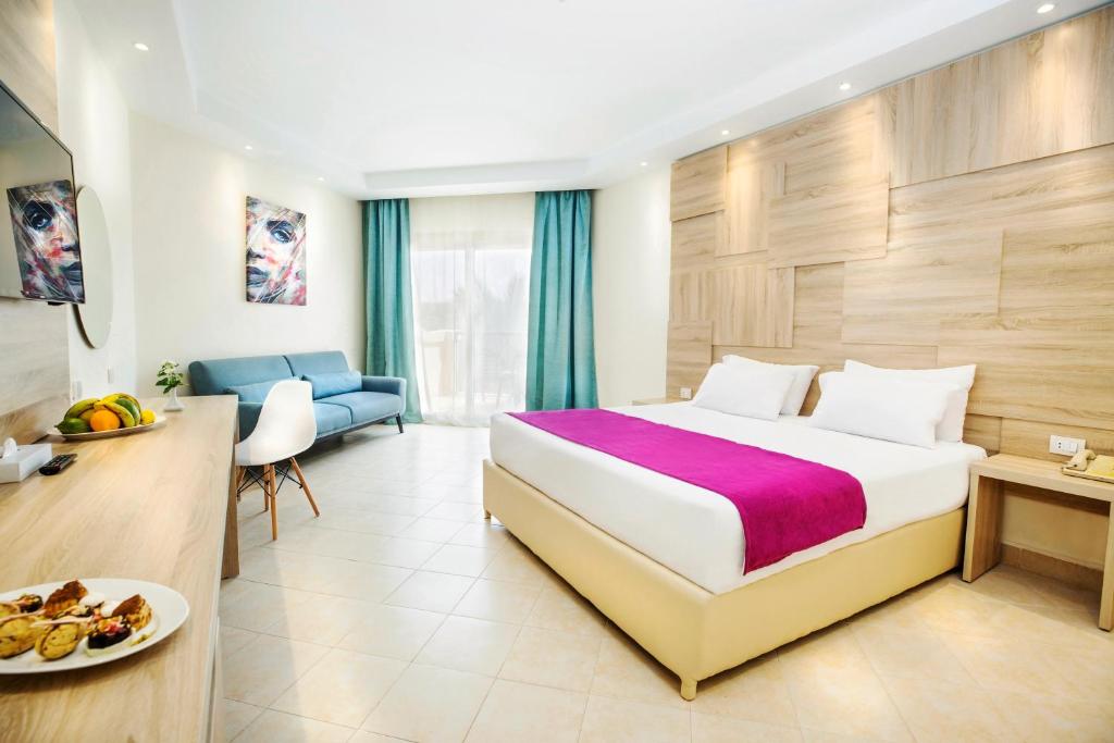 Pyramisa Sahl Hasheesh Beach Resort