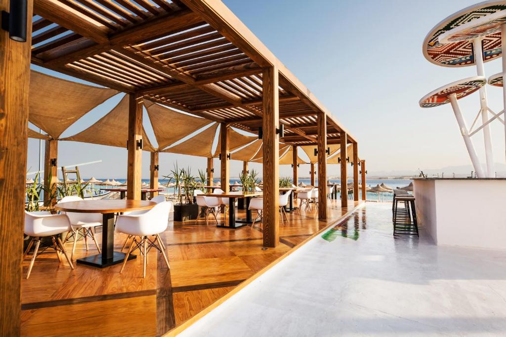 Pyramisa Sahl Hasheesh Beach Resort