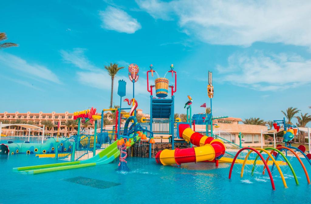 Pyramisa Sahl Hasheesh Beach Resort