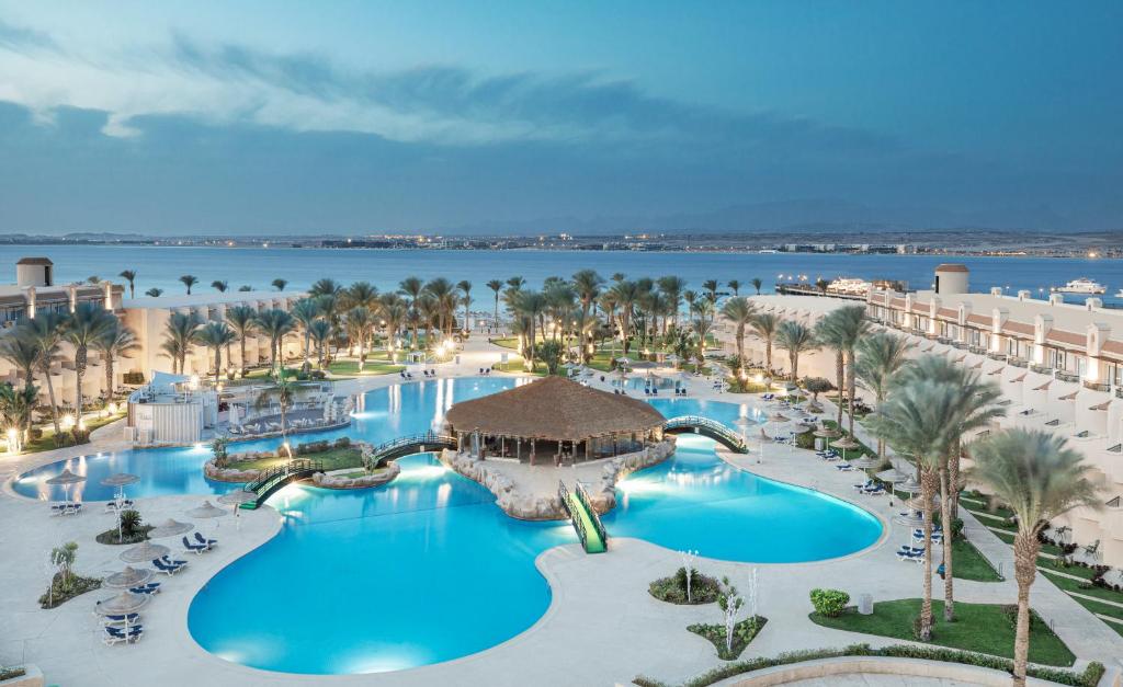 Pyramisa Sahl Hasheesh Beach Resort