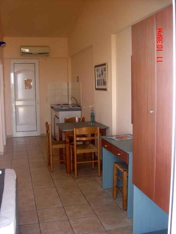 Filoxenia Hotel Tholos