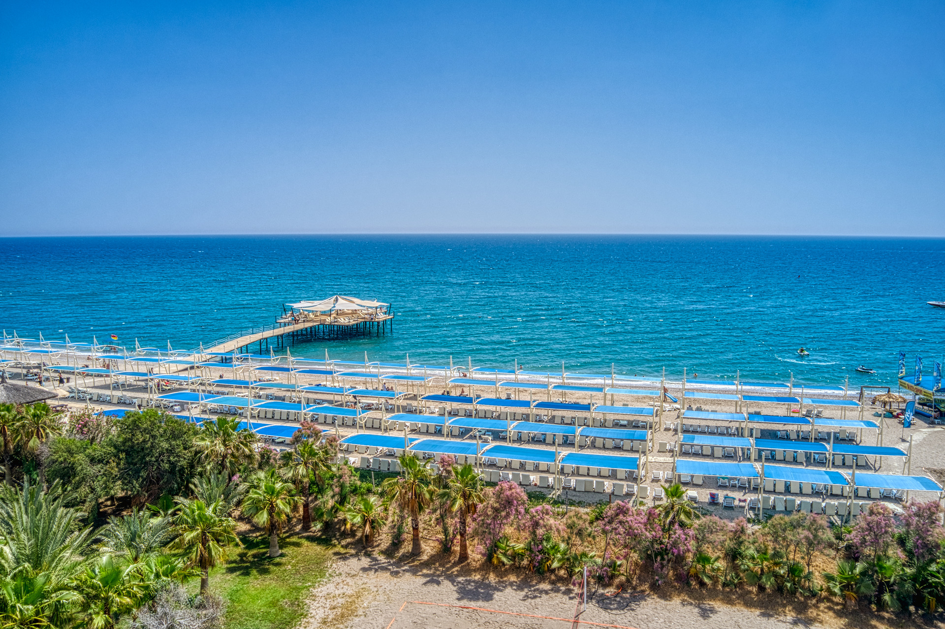 Seaden Sea World Resort & Spa
