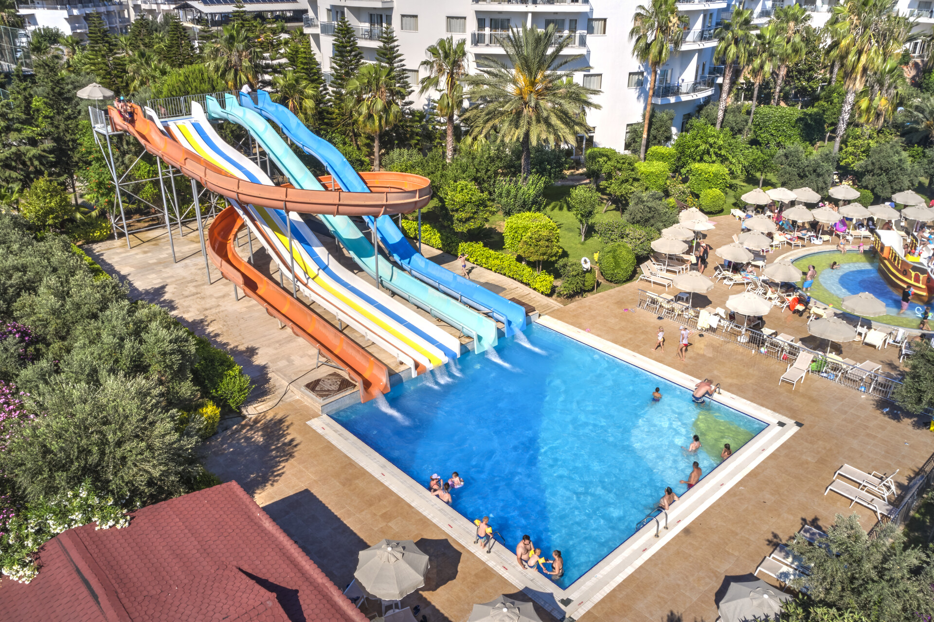 Seaden Sea World Resort & Spa