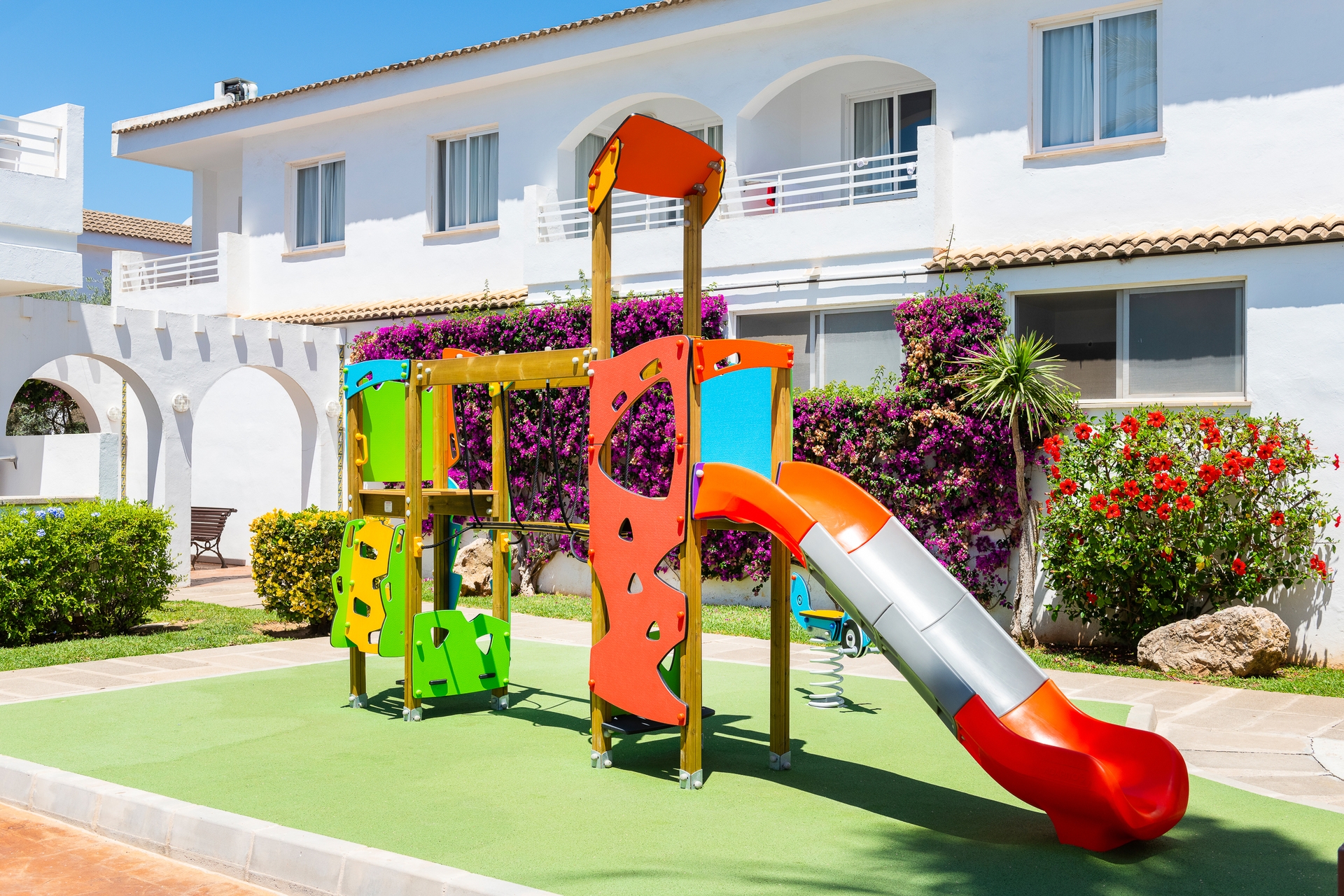 Solecito Apartments