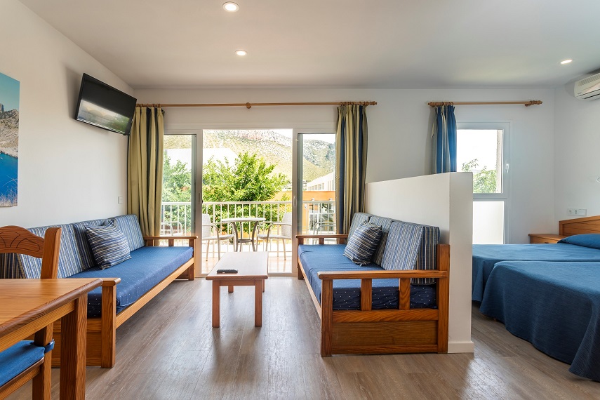 Massol Apartments
