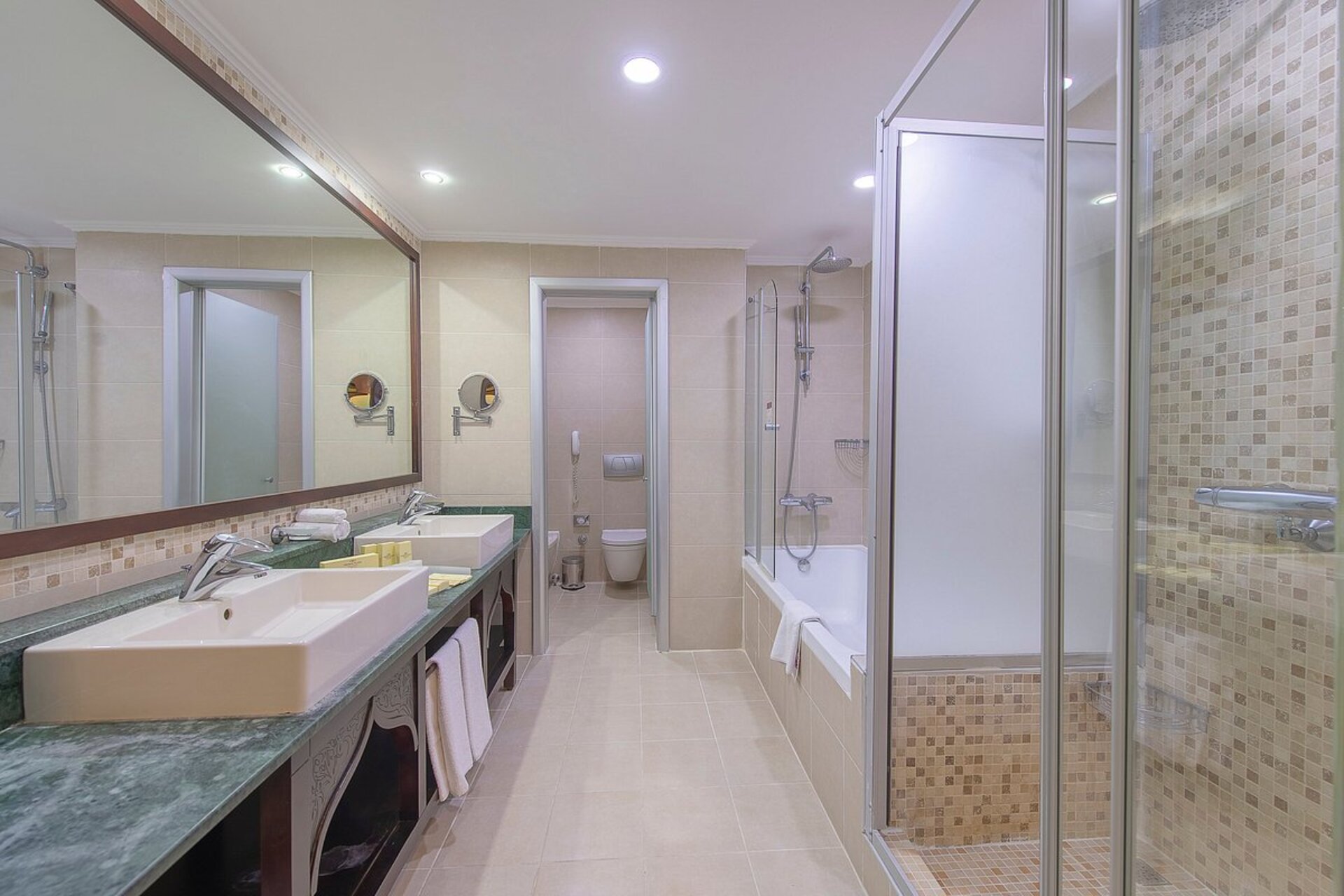 Crowne Plaza Antalya