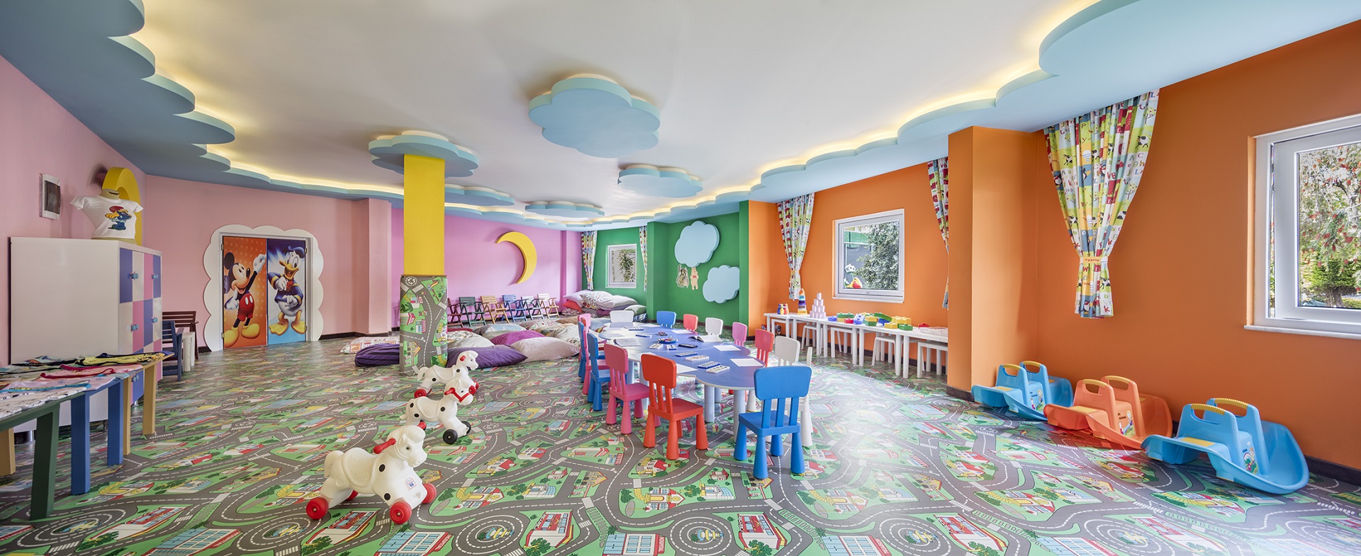 Royal Garden Beach Ex: Royal Select & Suite Hotel