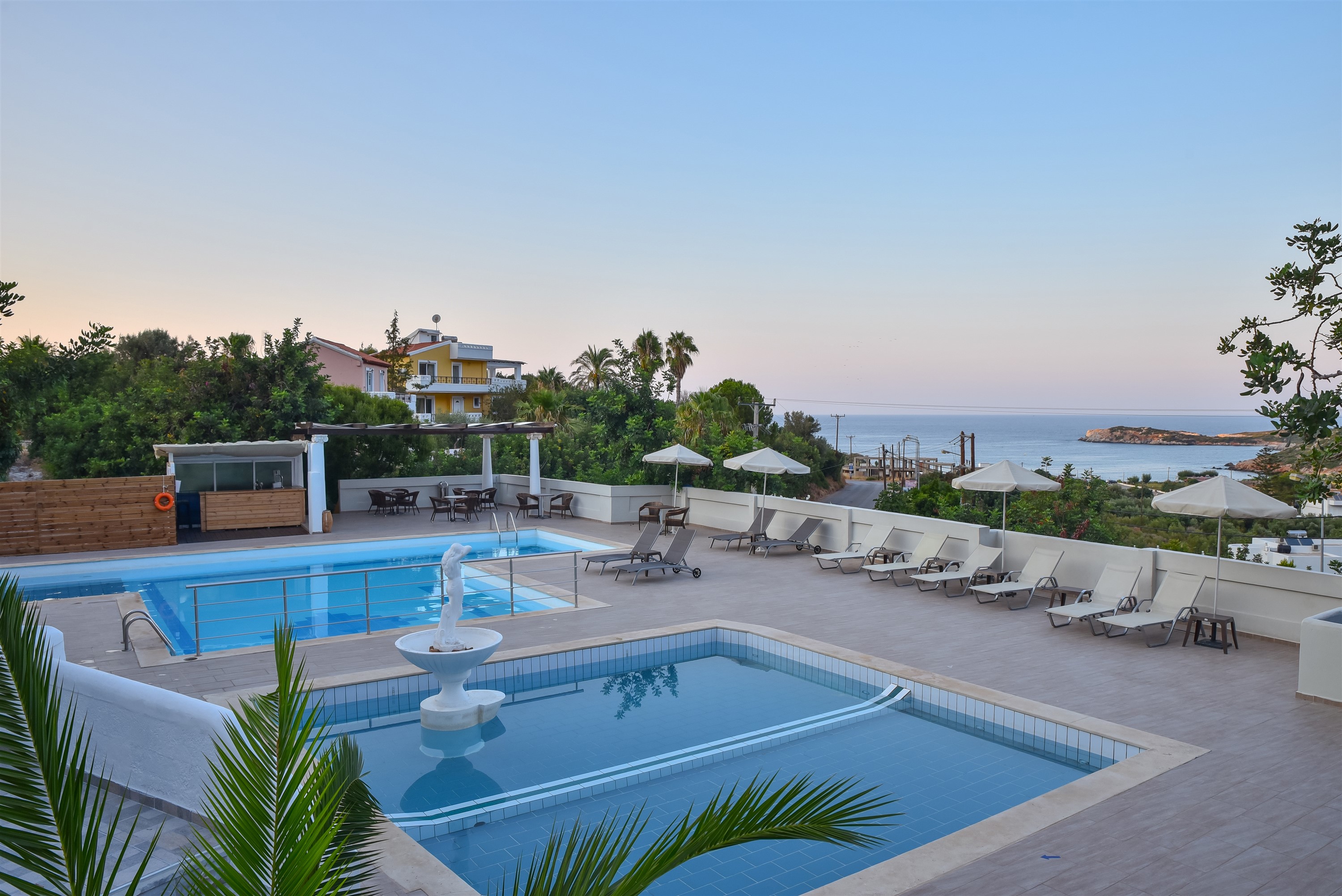 Eleonora Hotel