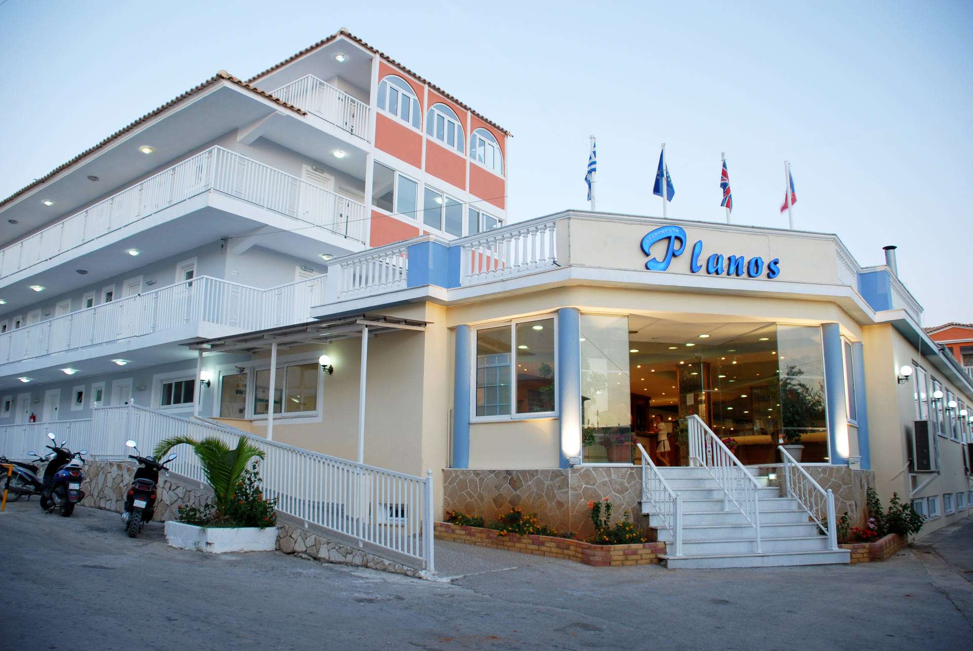 Planos Hotel