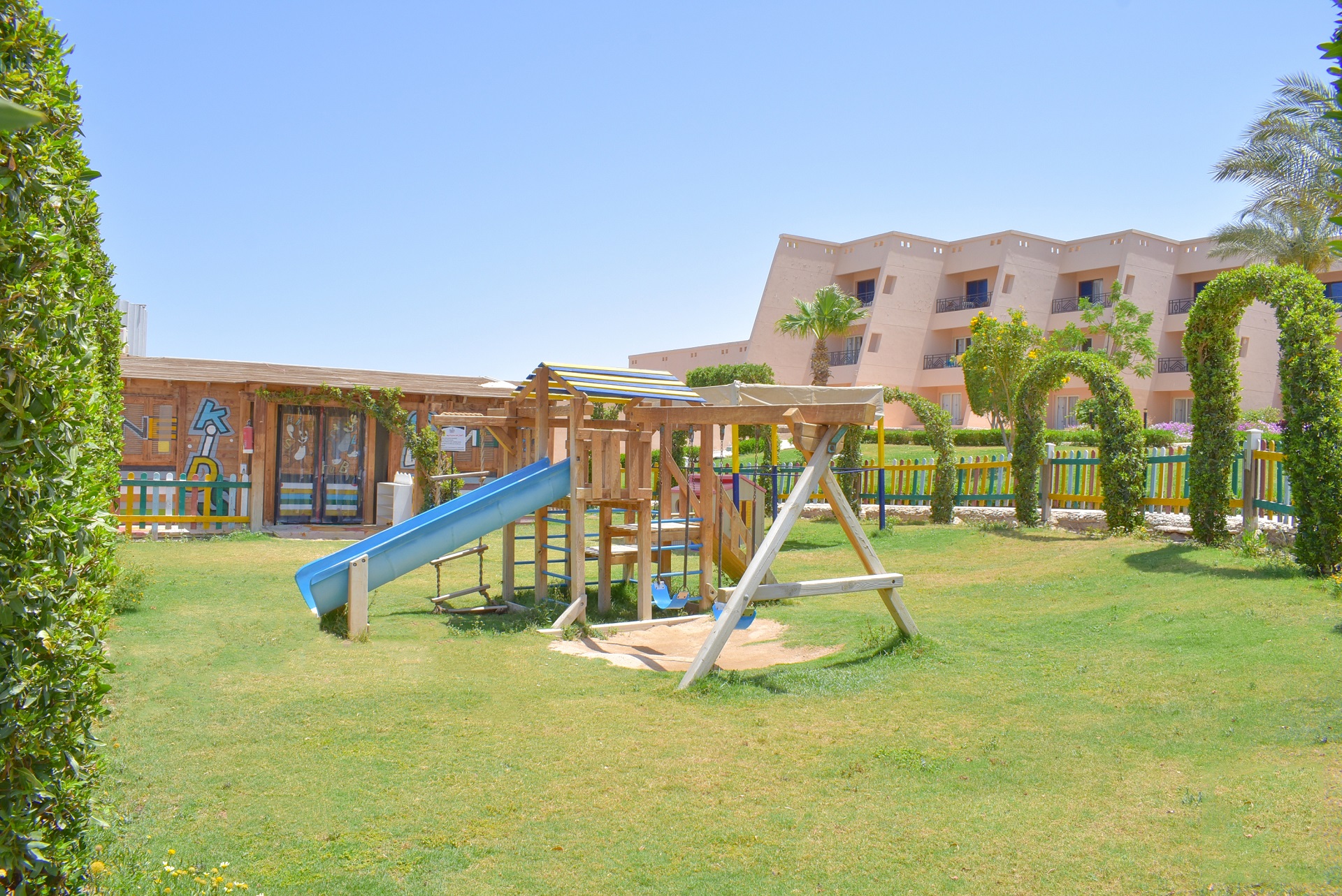 Jasmine Palace Resort & Spa