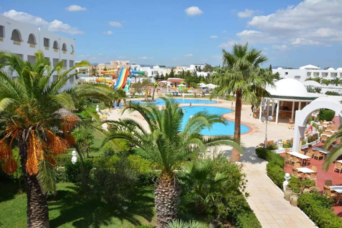 Zodiac Hotel