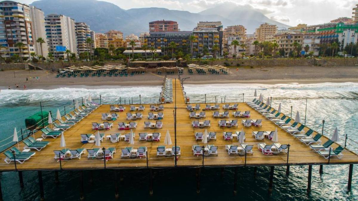 Santana Hotel