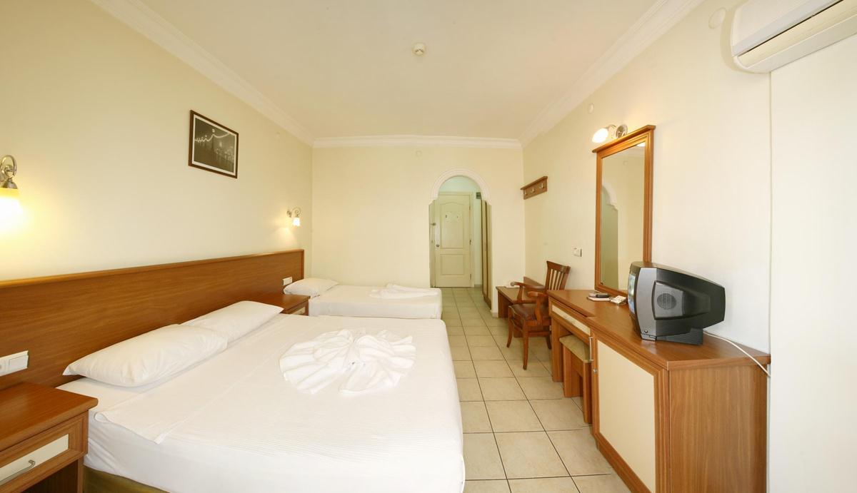 Alanya Beach Hotel