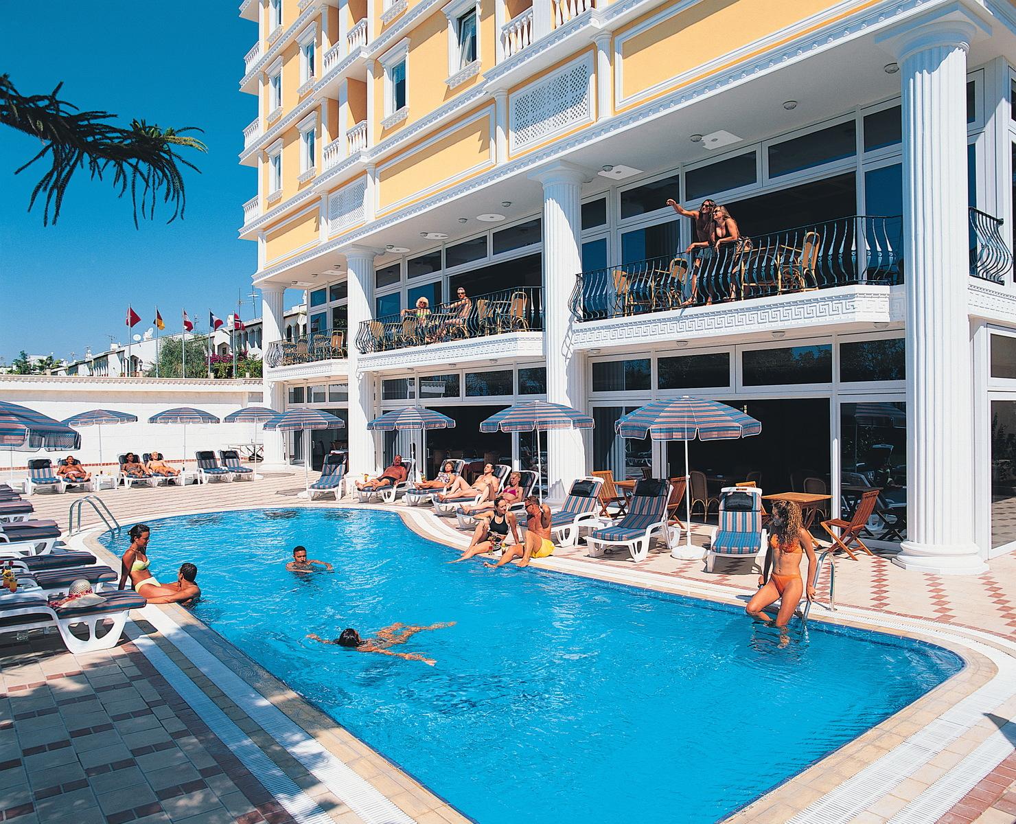 Antik Garden Hotel