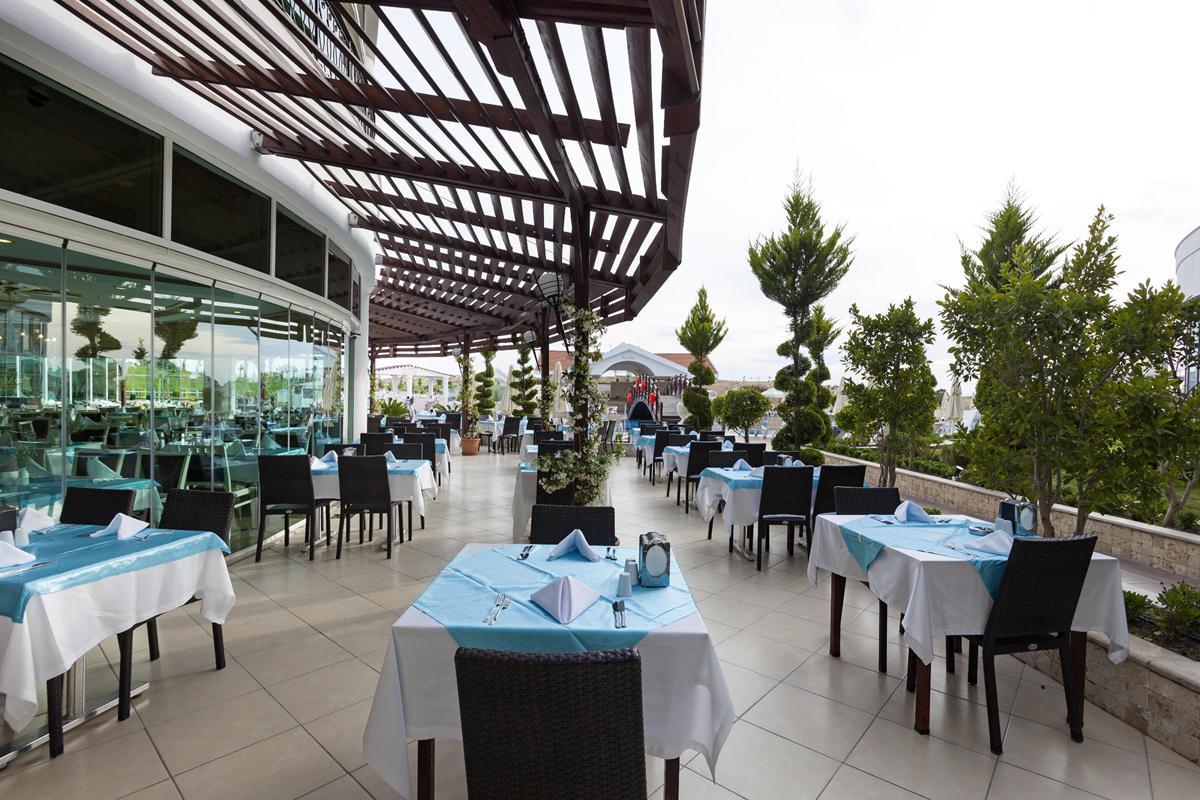 Roma Beach Resort & Spa