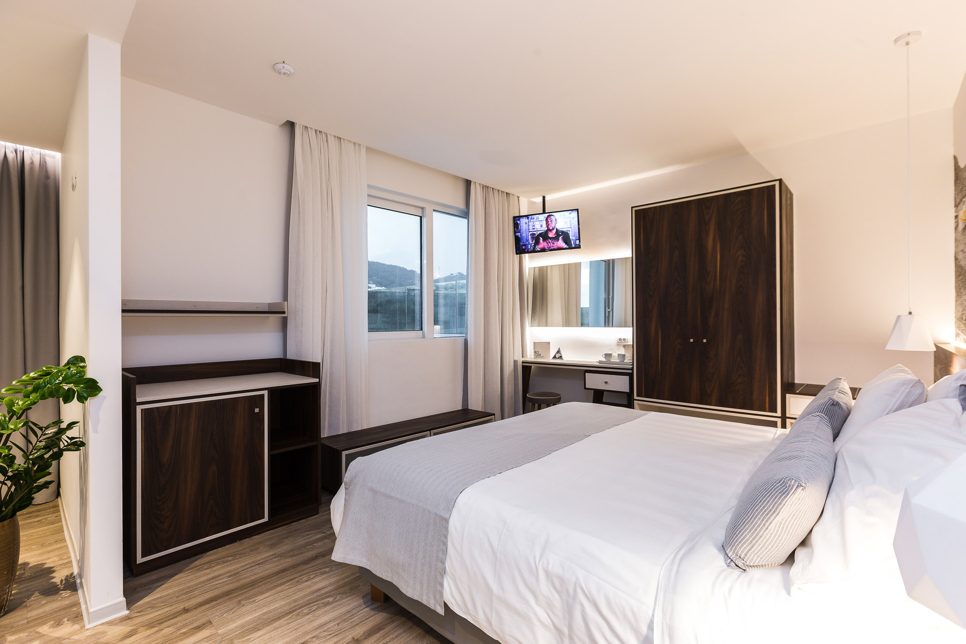 Atrium Ambiance Hotel