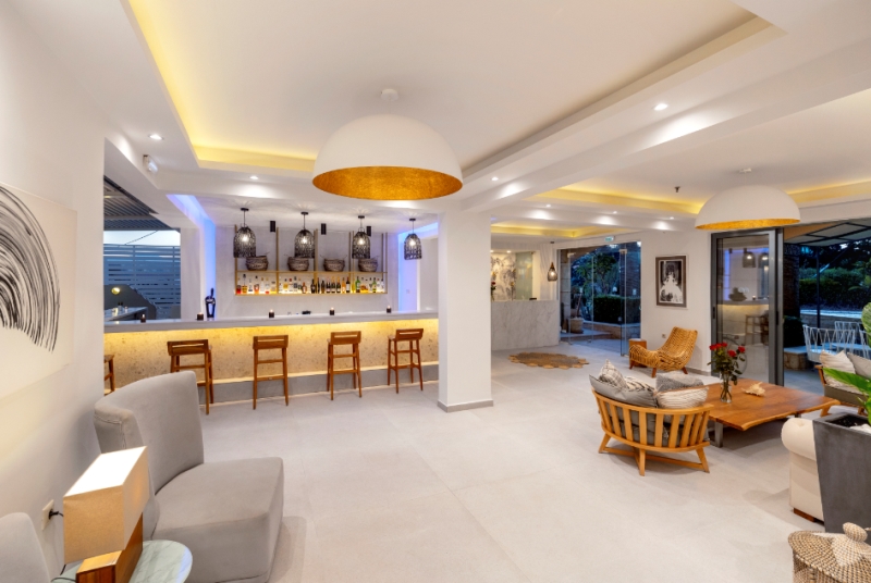La Stella Suites