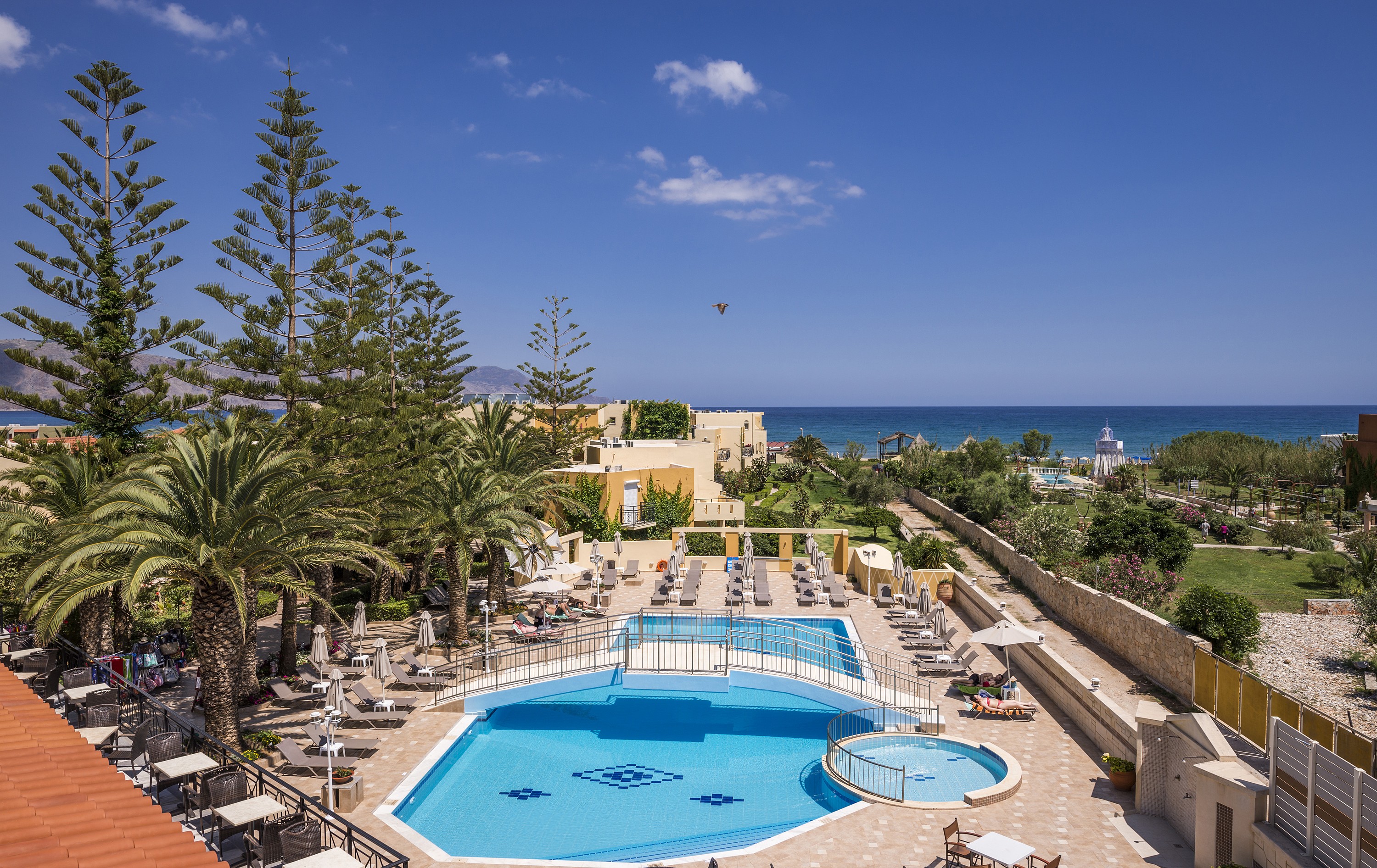 Vantaris Palace Hotel