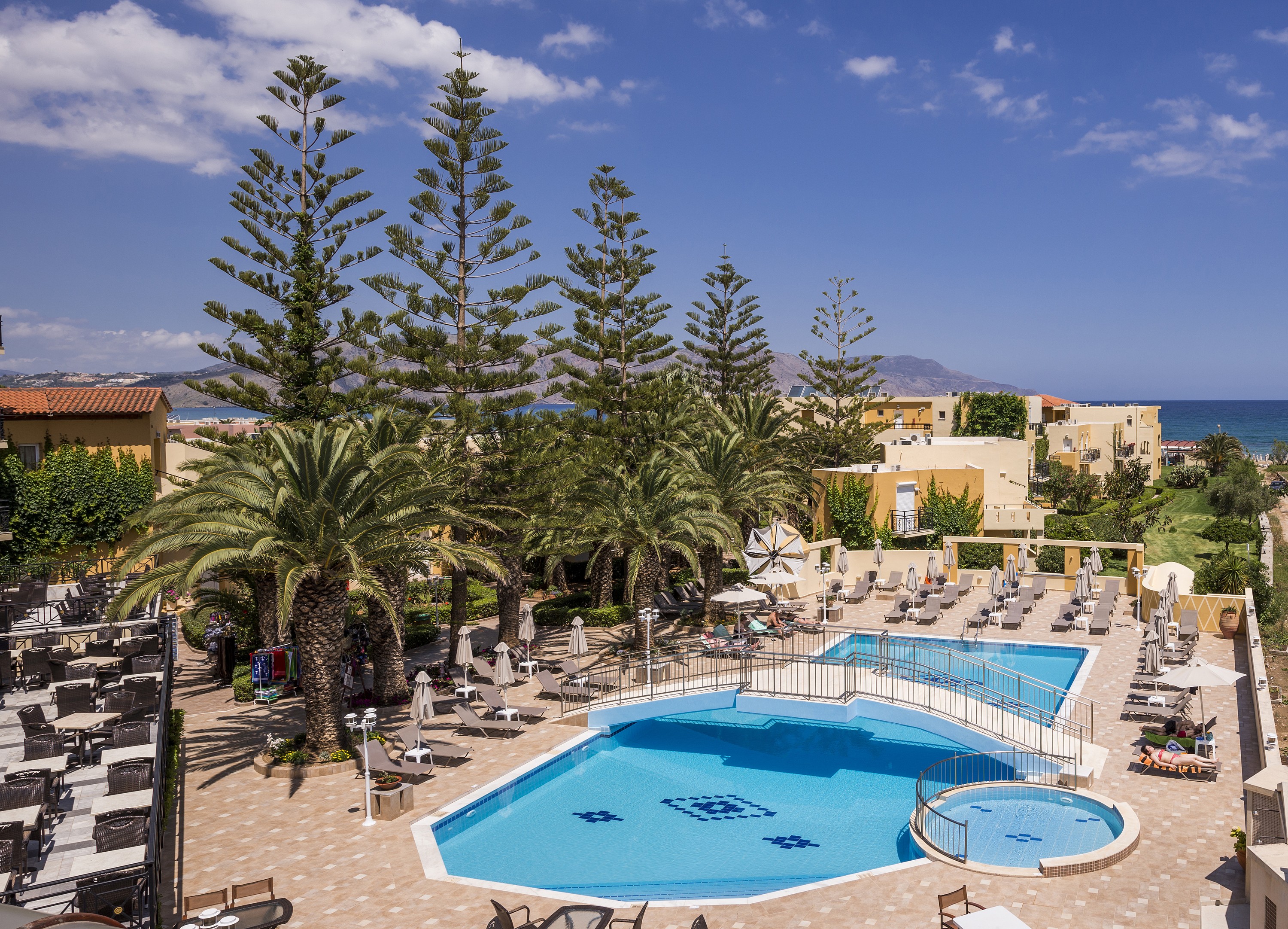 Vantaris Palace Hotel