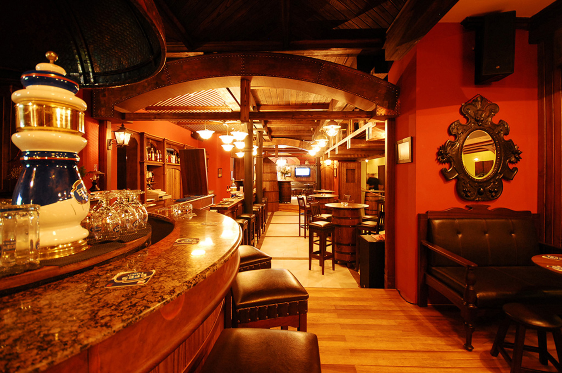 Goldcity Hotel