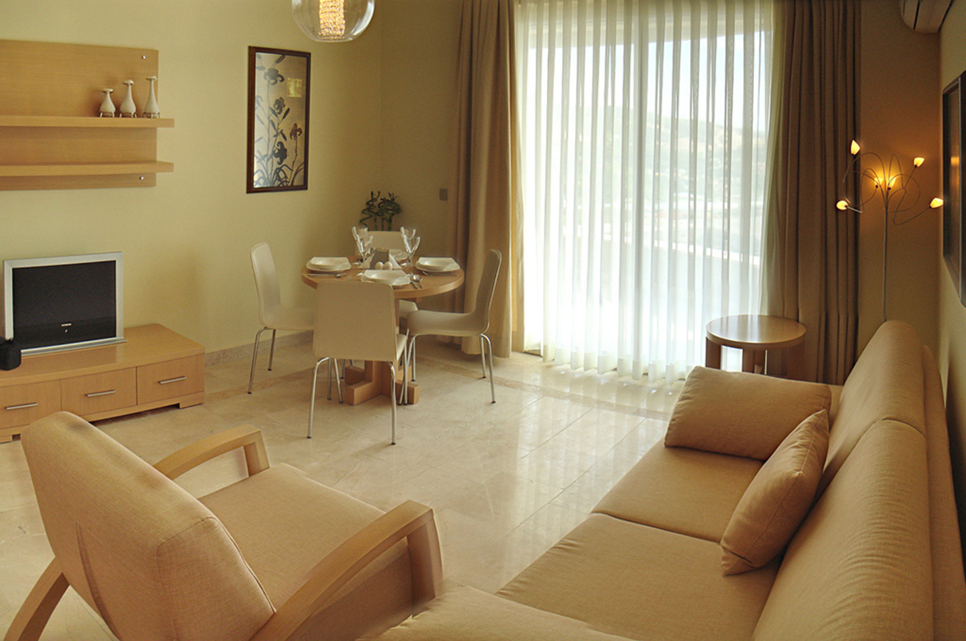 Goldcity Hotel