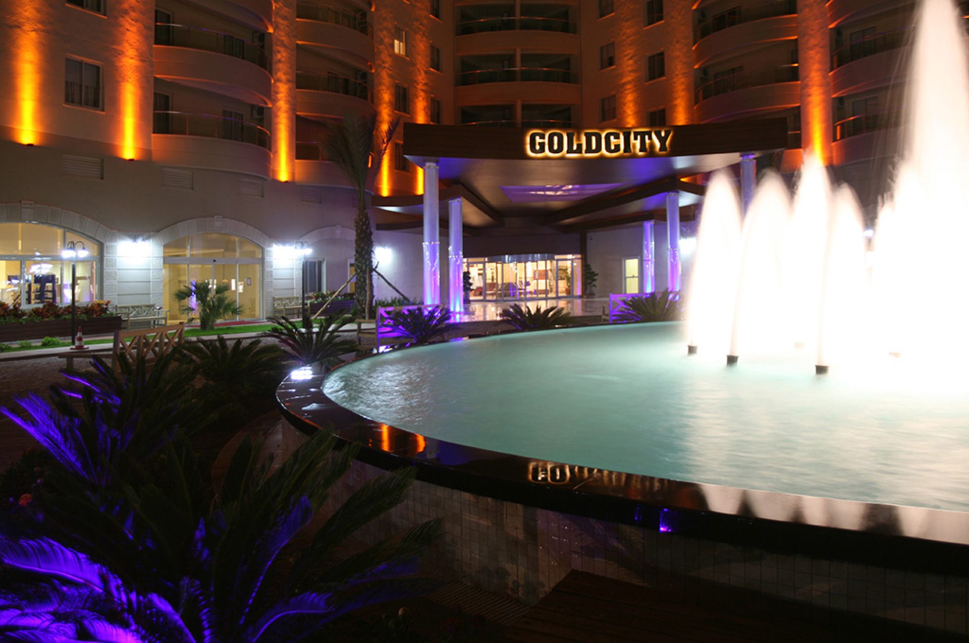 Goldcity Hotel