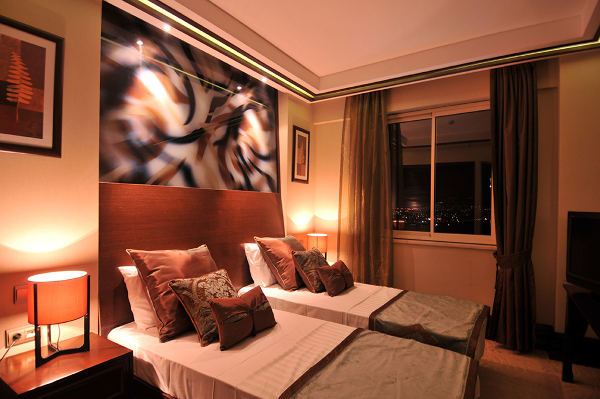 Goldcity Hotel