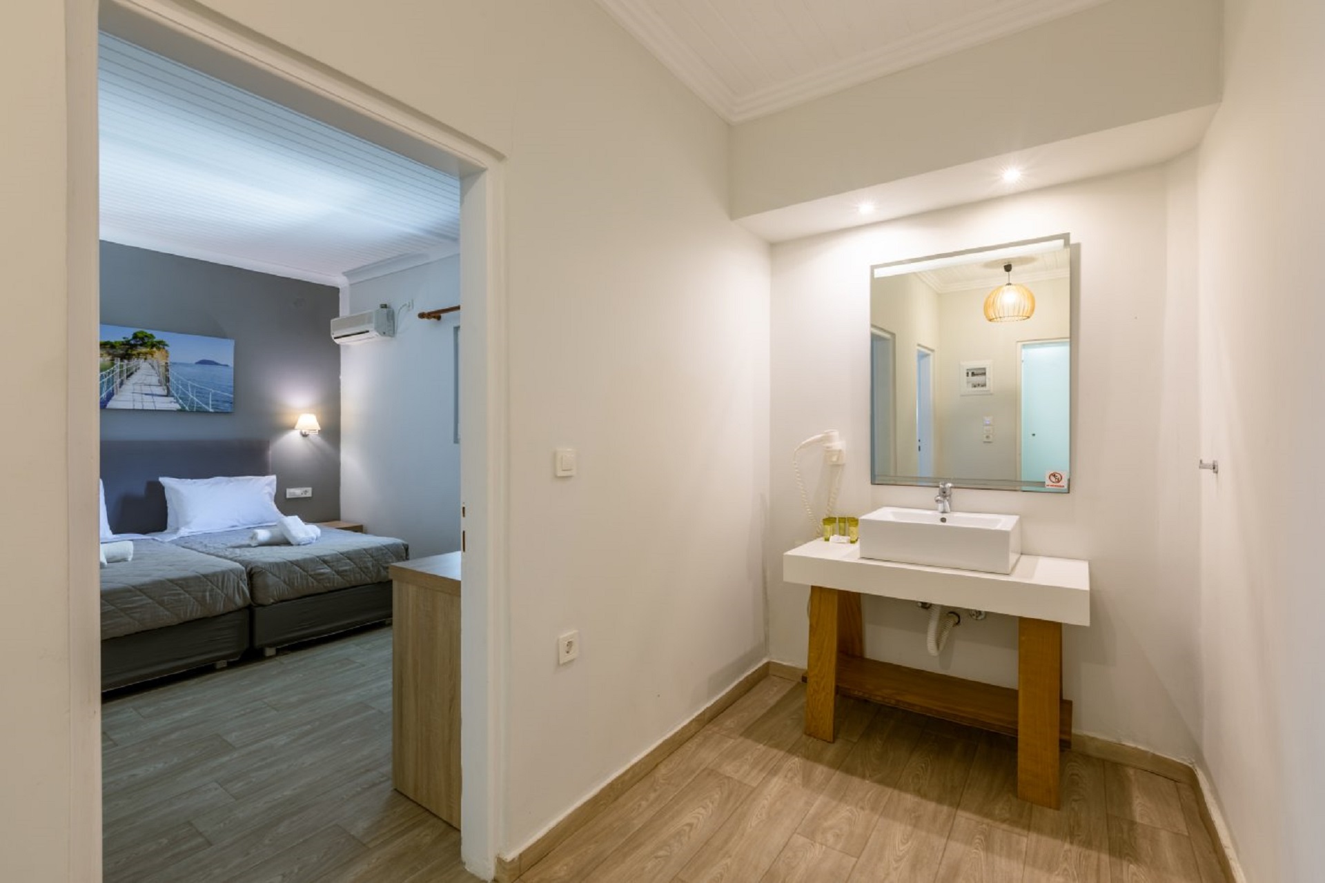 Cameo Beach Resort