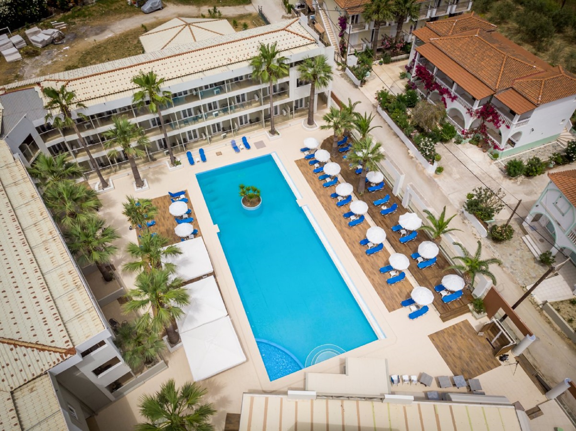 Cameo Beach Resort